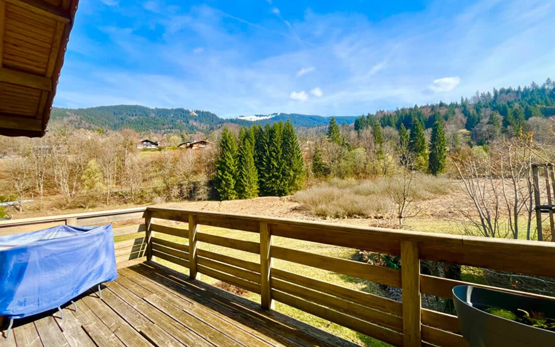 Chalet individuel, 6 pièces de 171 m² à Araches La Frasse.