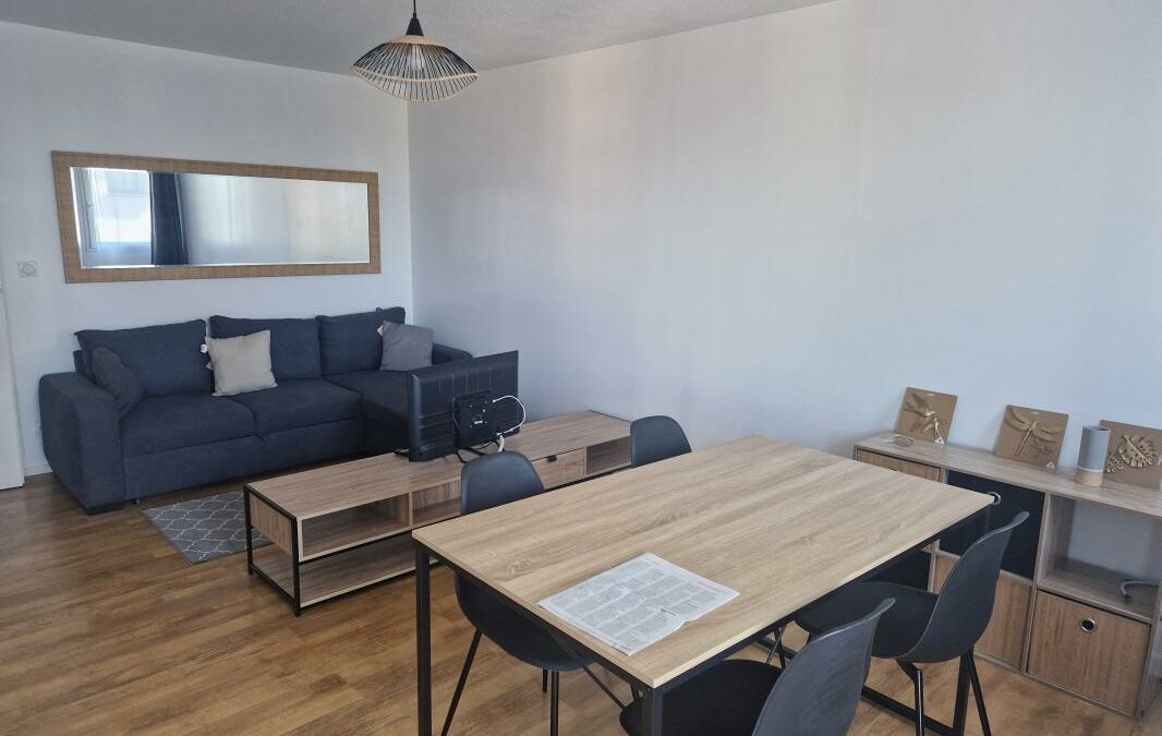 Appartement T2 meublé à louer avec garage