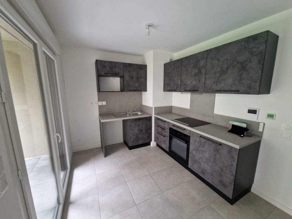 Bel appartement T2 en RDC avec terrasse-jardin et garage