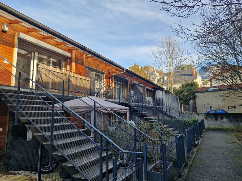 Appartement Aix Les Bains 2 pièce(s) 26.80 m2