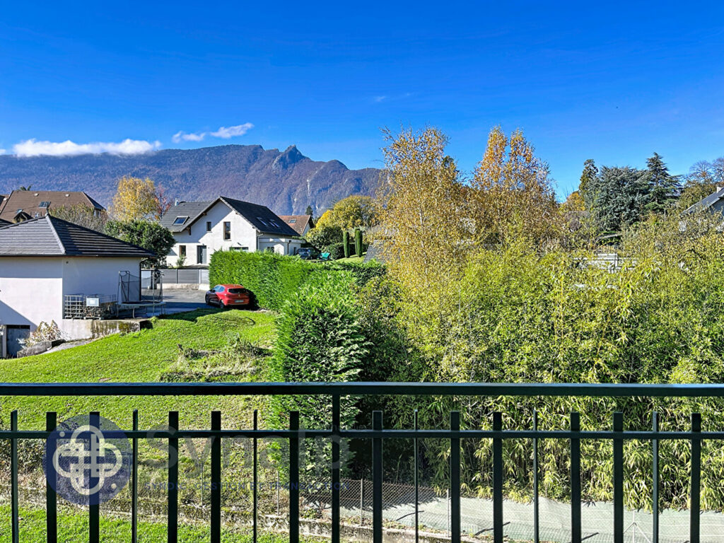 Appartement  T4 de 72.75 m² à Tresserve