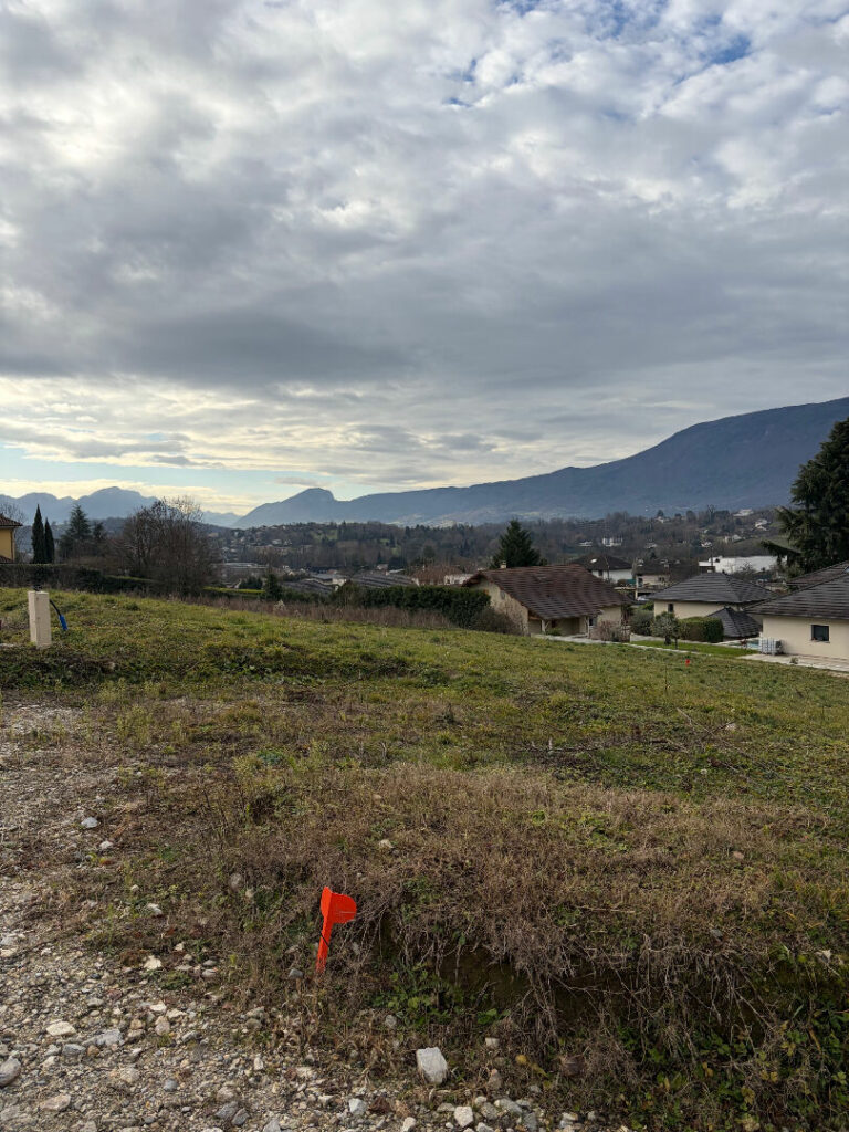 À vendre, Terrain constructible de 720 m² à Aix-les-Bains