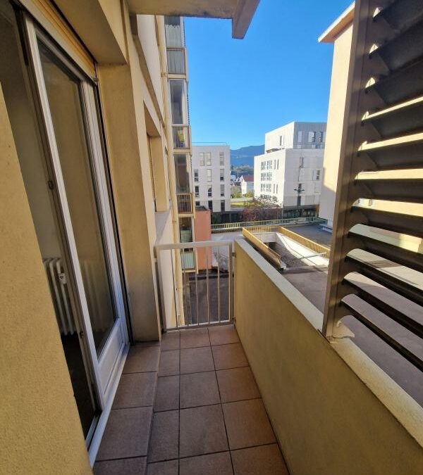 Appartement T2 avec emplacement de parking en sous-sol