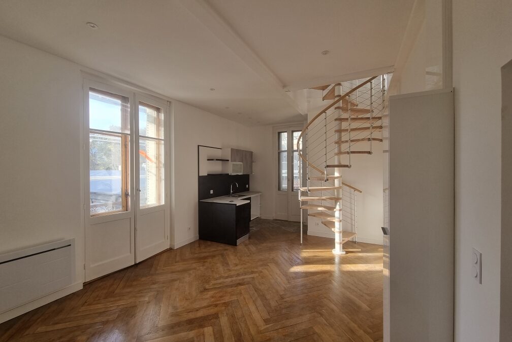 T2 duplex   – centre ville Aix les Bains