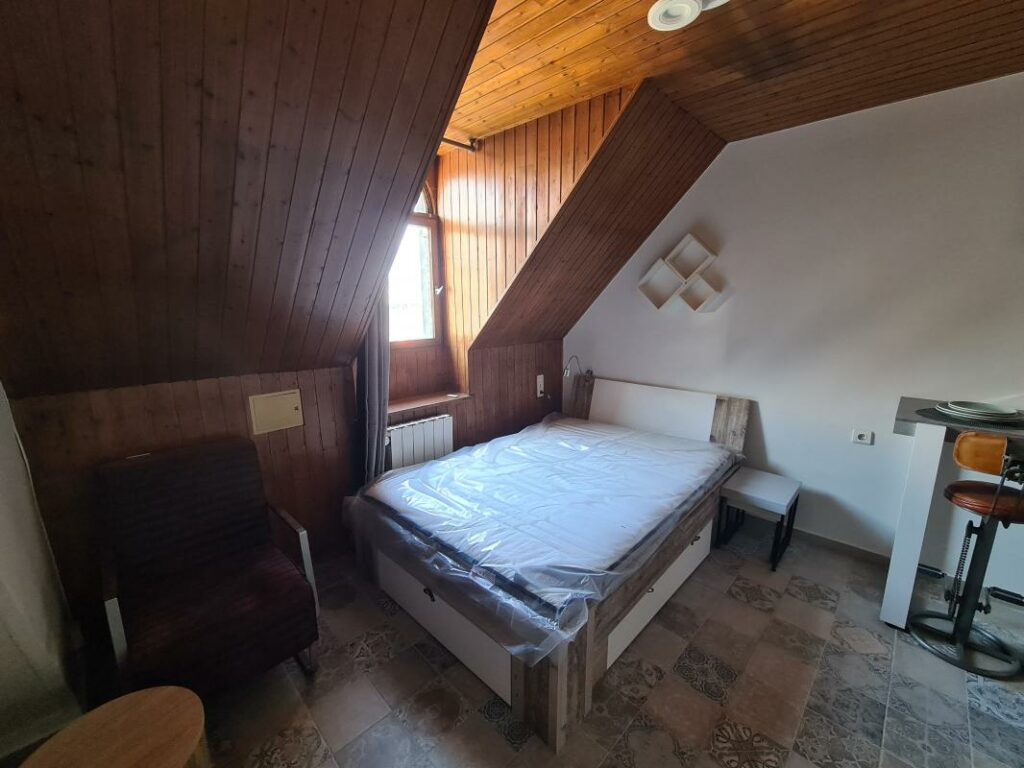 Sutdio meublé à louer