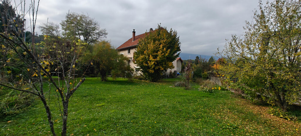 Maison individuelle 6 pièces de 115 m² à CHAMBERY.