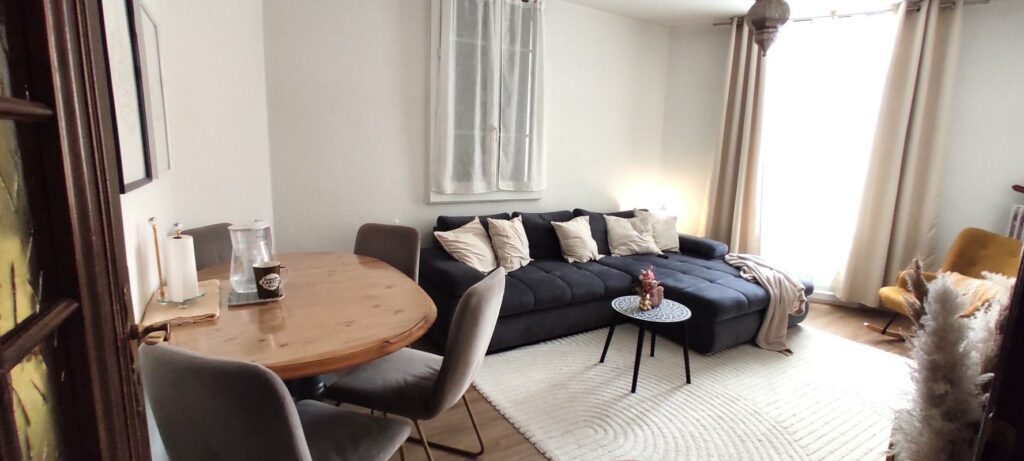 APPARTEMENT T4  –  A LOUER – AIX LES BAINS