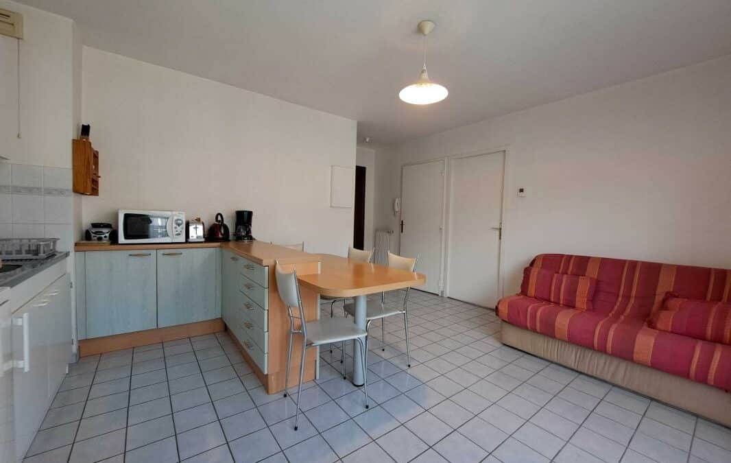 T2 meublé avec cave – centre-ville