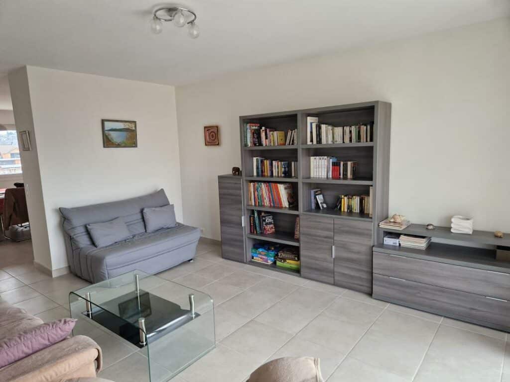 T3 Meublé, belles prestations  – centre AIX LES BAINS