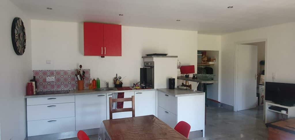Appartement  au RDC avec terrasse et jardin