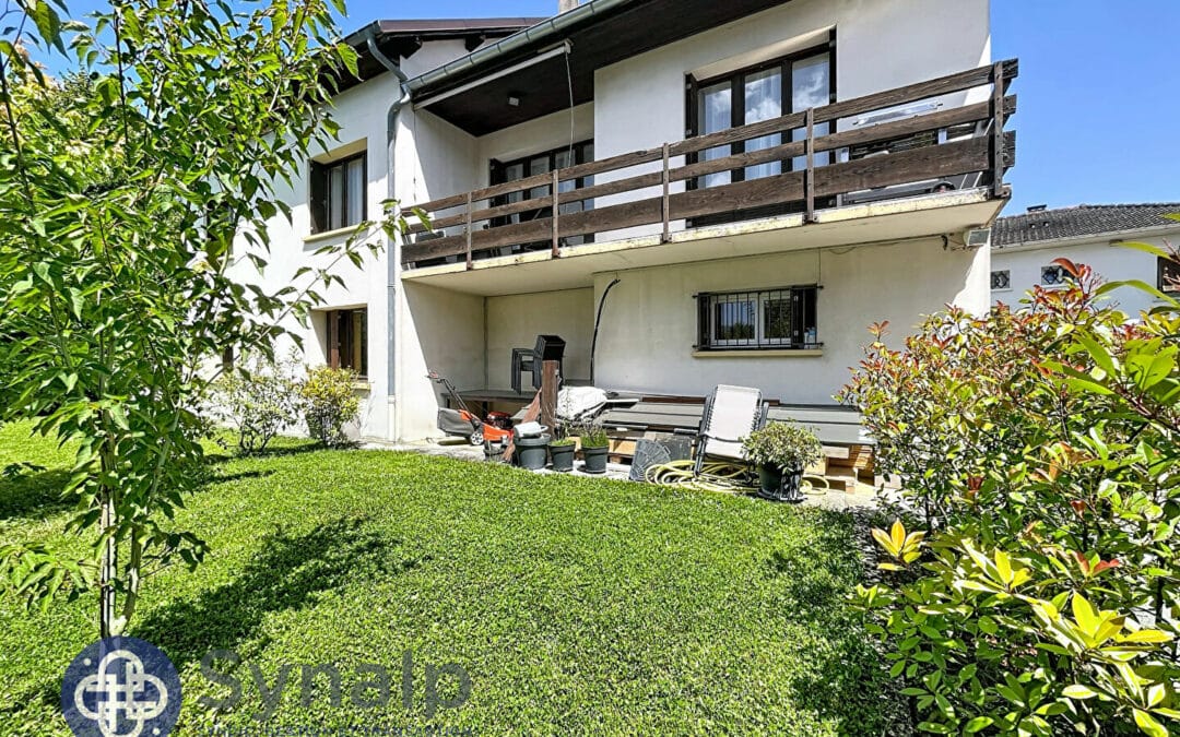 Maison 8 pièces de 177 m² à Belley