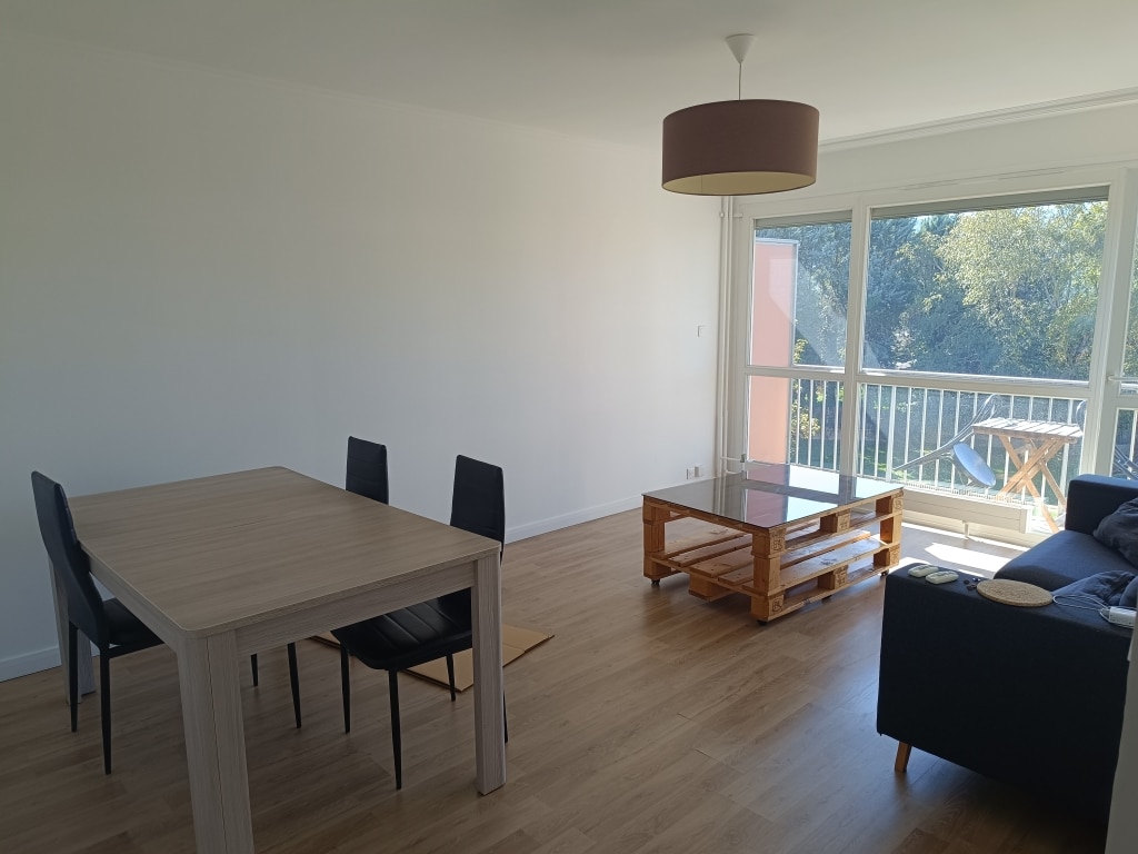 APPARTEMENT Type 2 MEUBLÉ