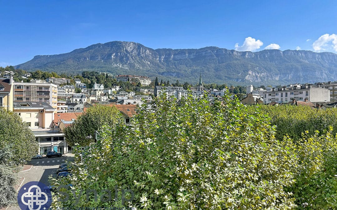Appartement T5  de 113m² au sol à Aix Les Bains.