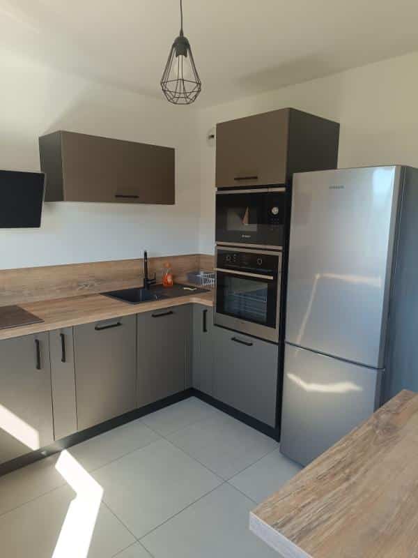 APPARTEMENT Type 2 MEUBLÉ